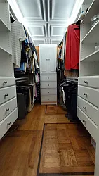 Rented by R New York