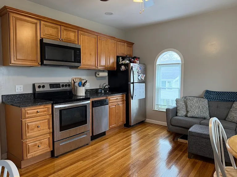 48 Warren Ave #3 — Photo 9