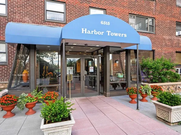 6515 Blvd East image 31 of 37