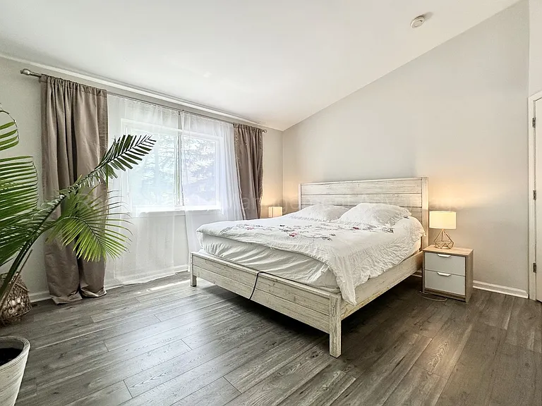 10111 Austrian Way — Photo 17