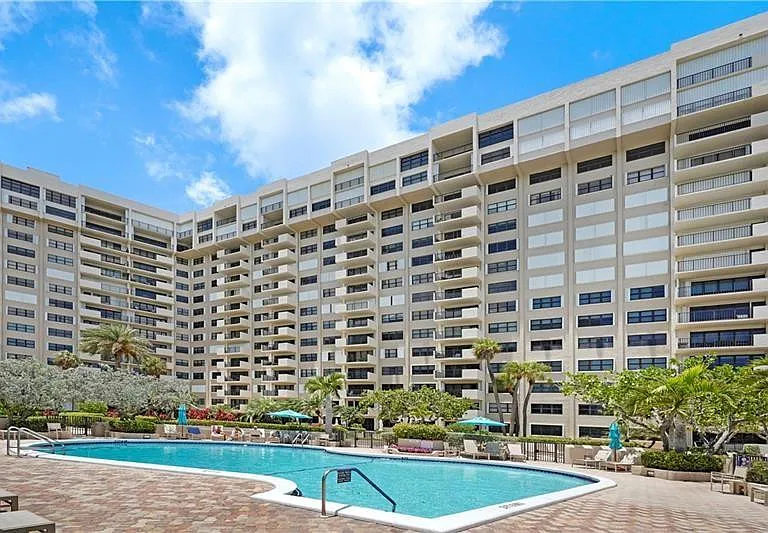 5100 N Ocean Blvd #602 — Photo 22