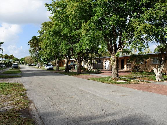 5th image of 5349 W 14th Ln