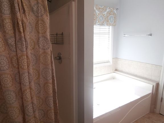5th image of 2521 Centerstone Cir