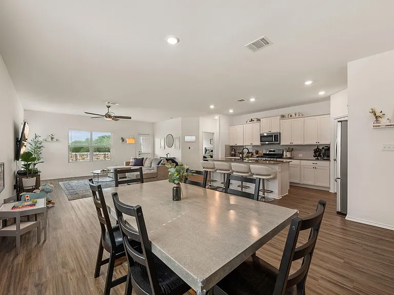 124 Flint Mountain Rd — Photo 12