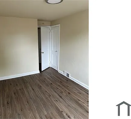 1367 Edgehill Rd — Photo 11