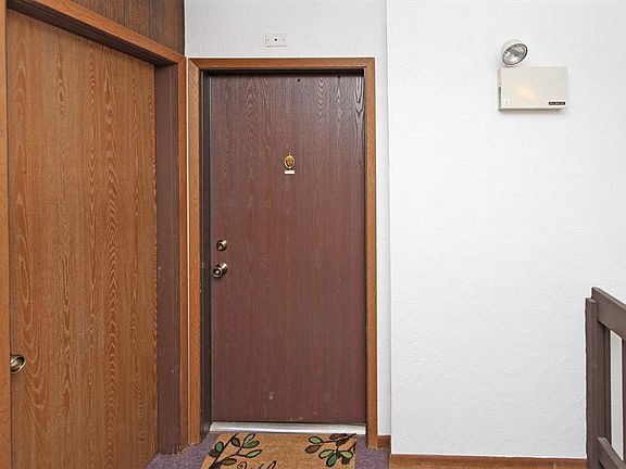 4th image of 2246 Christian Ln