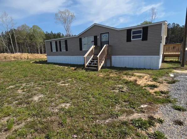 1278 Macedonia Rd, Ellisville, MS 39437