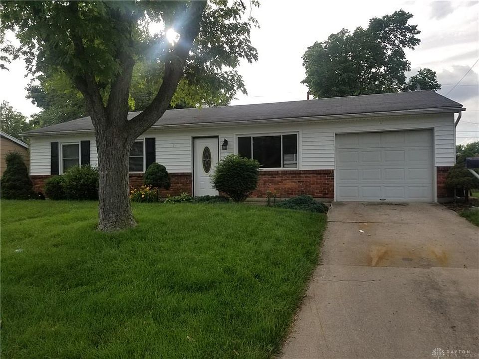 1st image of 1040 Greenfield Dr