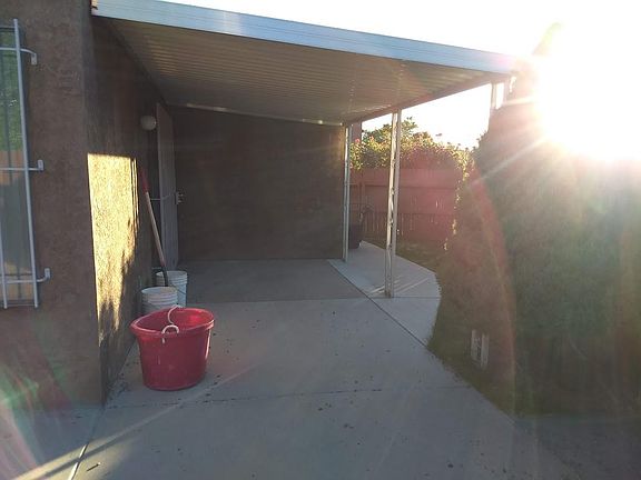 5th image of 1170 Hupmobile Dr NE