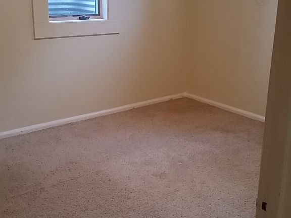 3rd image of 736 Avenue B