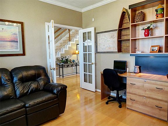 5th image of 2739 S Cedar Hollow Dr