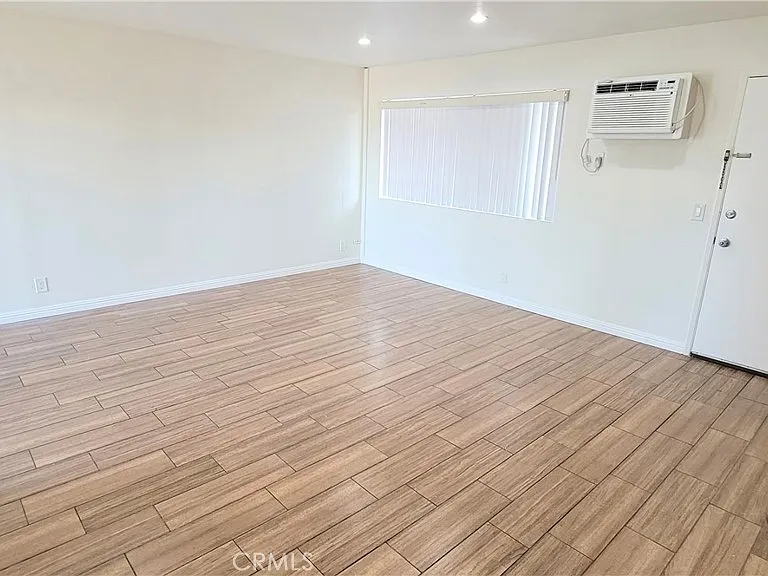 15351 Orange Ave #26 — Photo 15