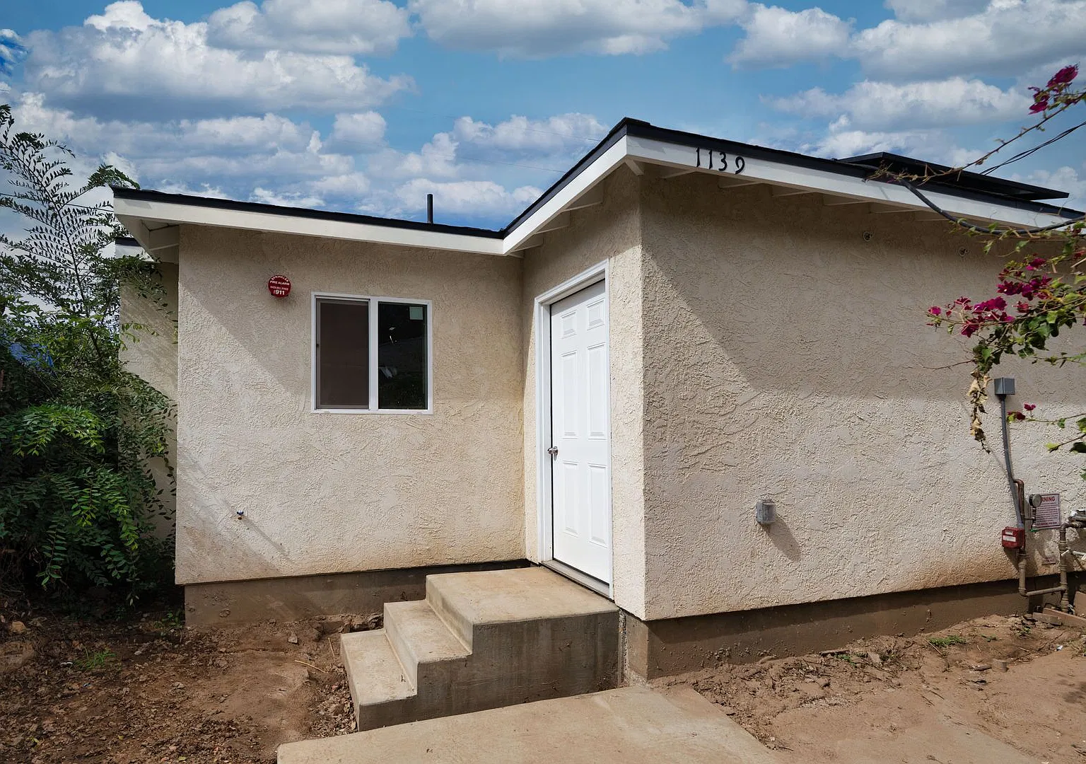 Newly Built 2 Bed/ 2 Bath Adu Available In Beautiful Alhambra — Photo 1