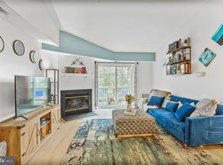 6918 Victoria Dr UNIT K, Alexandria, VA 22310