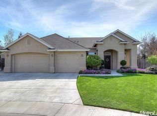 6616 Seedling Cir, Hughson, CA 95326