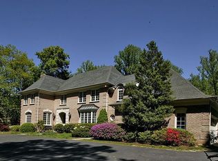 10935 Martingale Ct, Potomac, MD 20854
