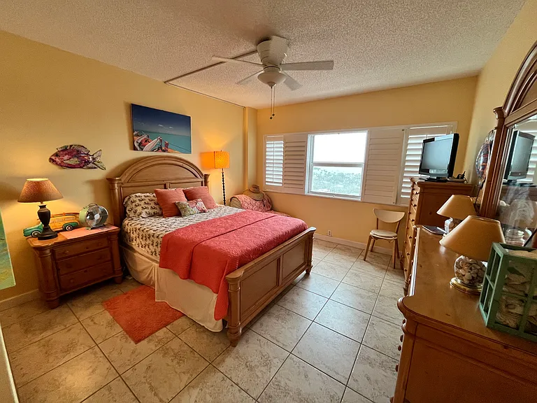 880 Mandalay Ave #C908 — Photo 57