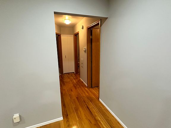 5th image of 14430 Park St