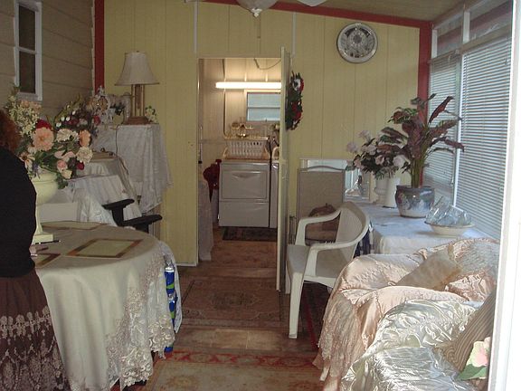 2nd image of 1903 Amberwood Dr