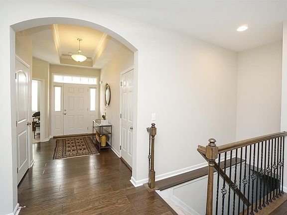 3rd image of 5225 Lower Lake Dr