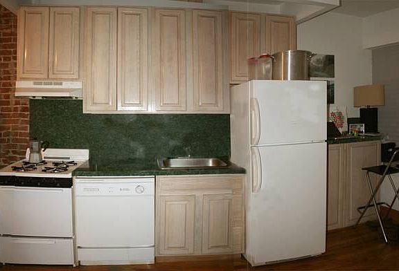 5th image of 66 Saint James Pl APT 3RF