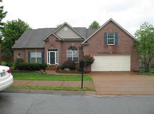 122 Lake Ridge Dr, Hendersonville, TN 37075