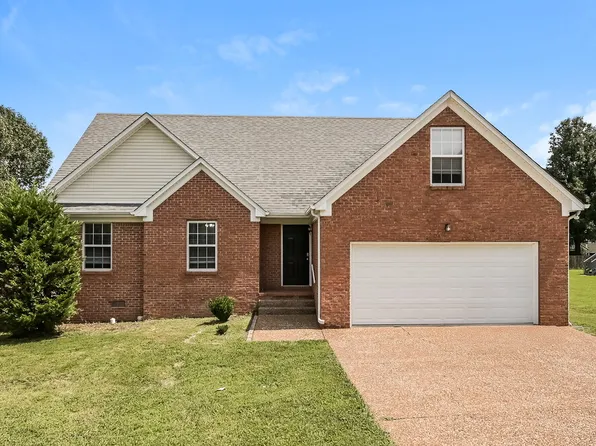 2619 Danbury Cir, Spring Hill, TN 37174