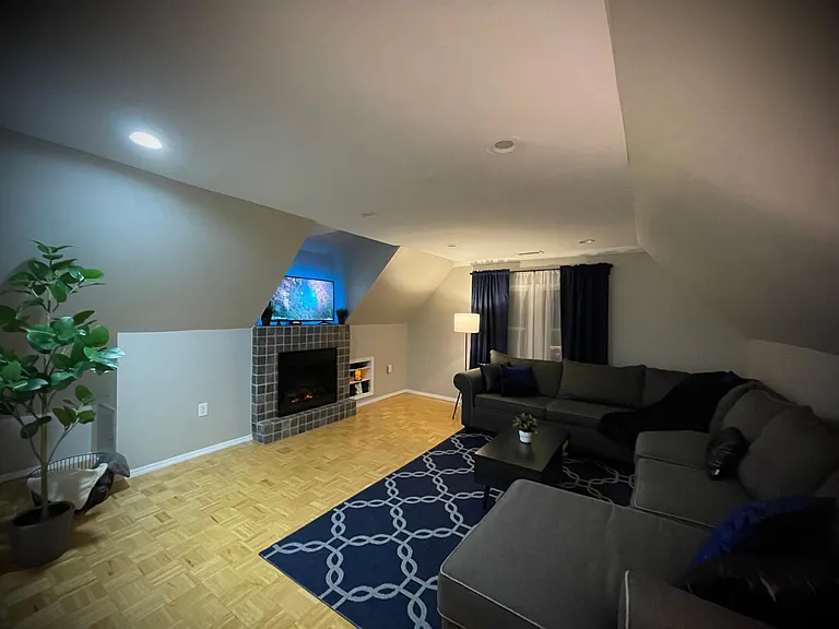 135 W 30th St #3 — Photo 3