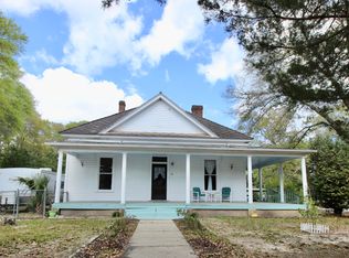 47 Live Oak Ave E, Defuniak Springs, FL 32435