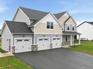 2503 Somerset Rd, Chambersburg, PA 17202