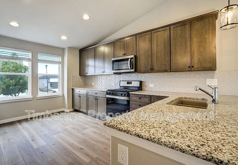 6348 Deco Dr — Photo 27