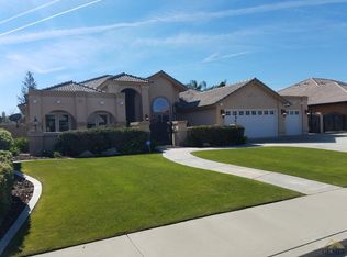 13957 La Cascada Ct, Bakersfield, CA 93314