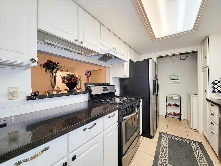 412 Land Grant Dr — Photo 17