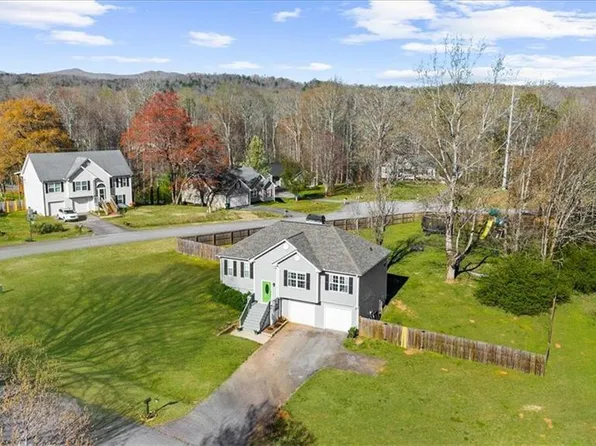 365 Wahsega Way, Dahlonega, GA 30533