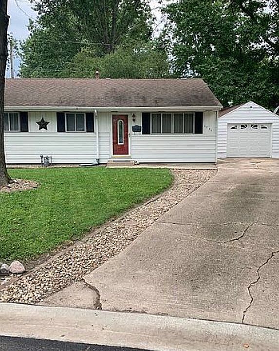 1st image of 1741 Schrader Ave