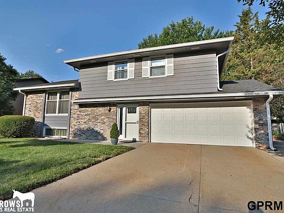 2nd image of 1021 Cobblestone Dr