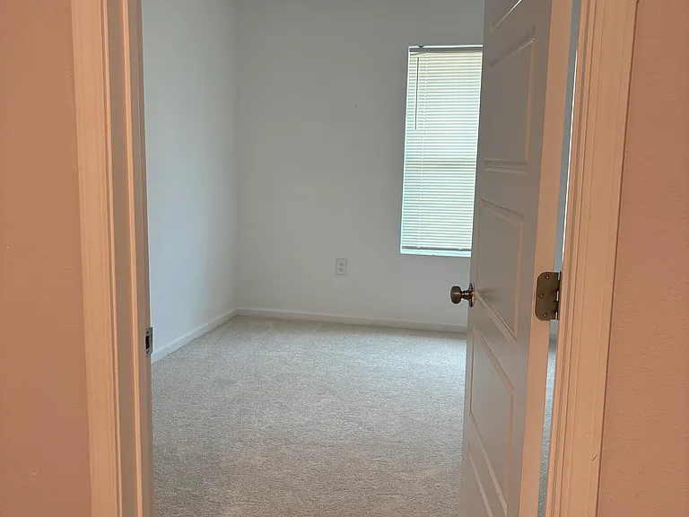 7589 Steeplechase Blvd — Photo 9