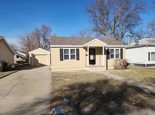 437 E Dodge St, Grand Island, NE 68801