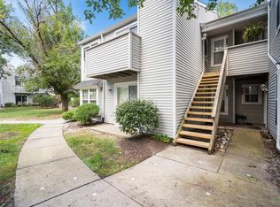 214 Meadow Ridge Rd #212, Galloway, NJ 08205