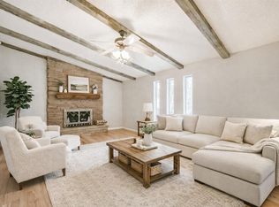 410 Riverside Dr, Alvin, TX 77511