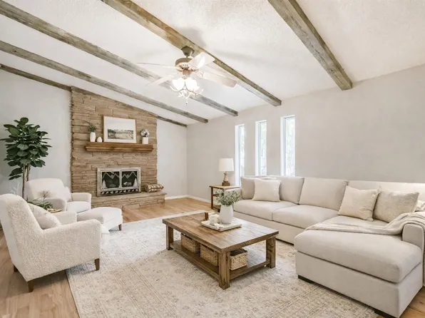 410 Riverside Dr, Alvin, TX 77511