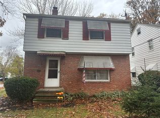 464 E 250th St, Euclid, OH 44132