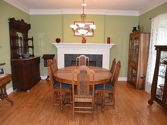 3rd image of 4951 N Muirfield Dr
