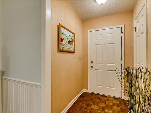 2nd image of 3731 Norwood Ln