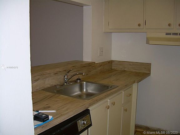 5th image of 11267 N Kendall Dr APT J103