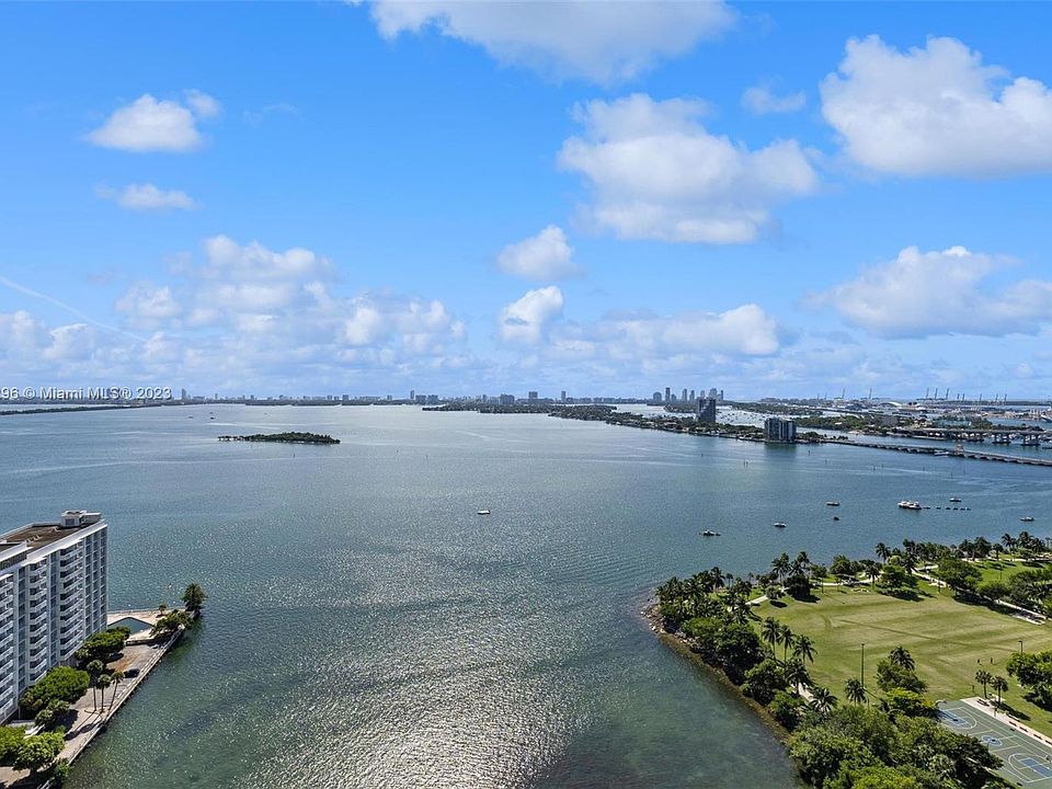 1st image of 2020 N Bayshore Dr APT 2707