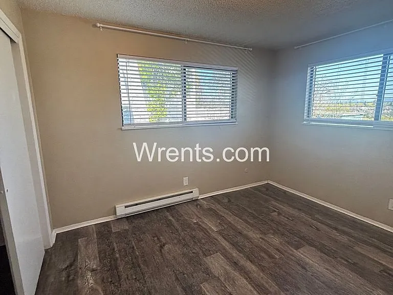 2106 W 1st Ave — Photo 17