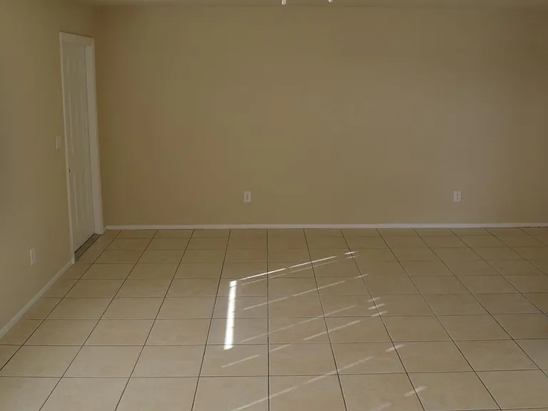2952 Ribbon Ct — Photo 3