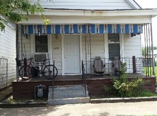 1202 Oakley St, Evansville, IN 47710