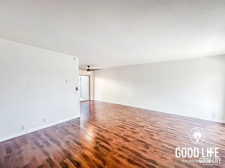 1280 River Vista Row #121 — Photo 4
